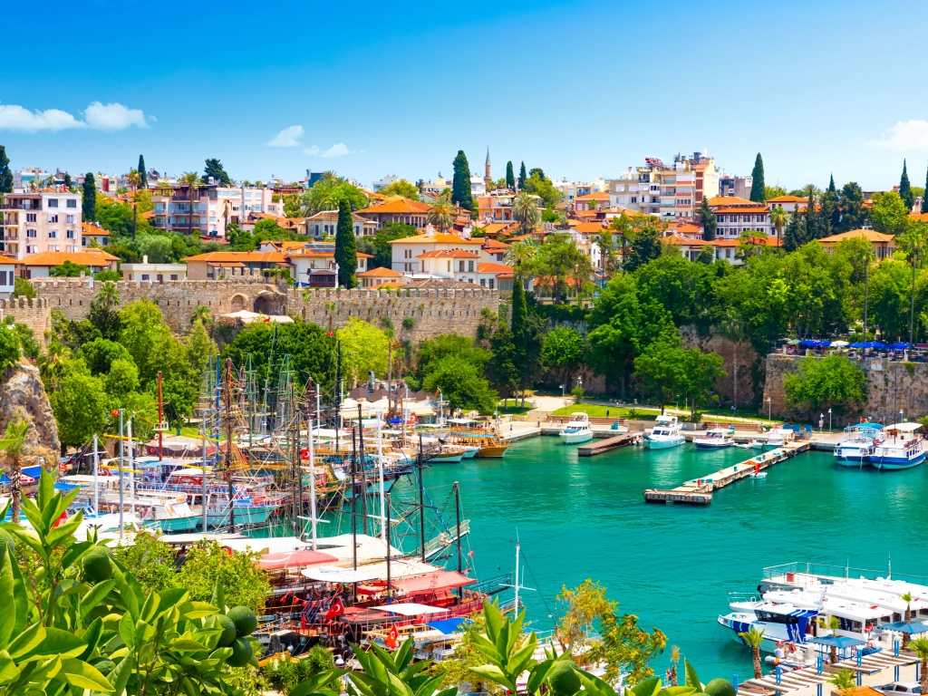 Private Yacht Charter