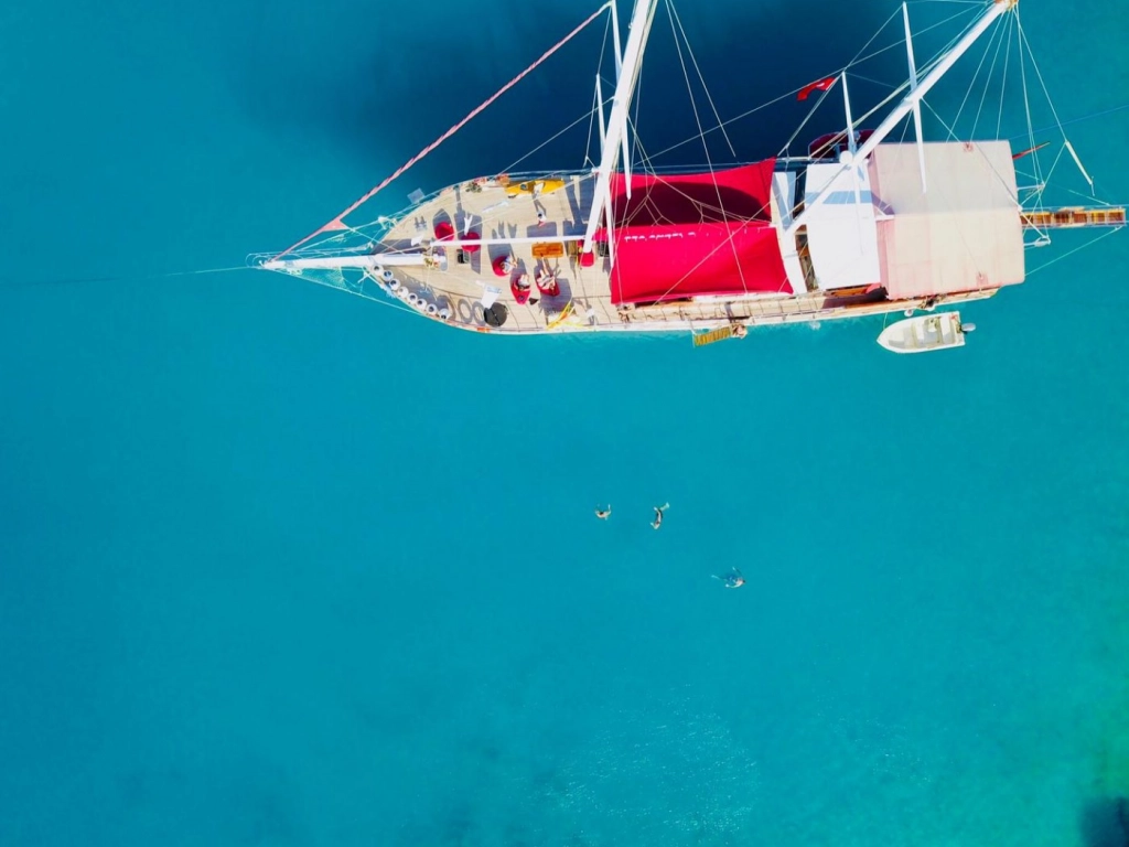 Private Yacht Charter